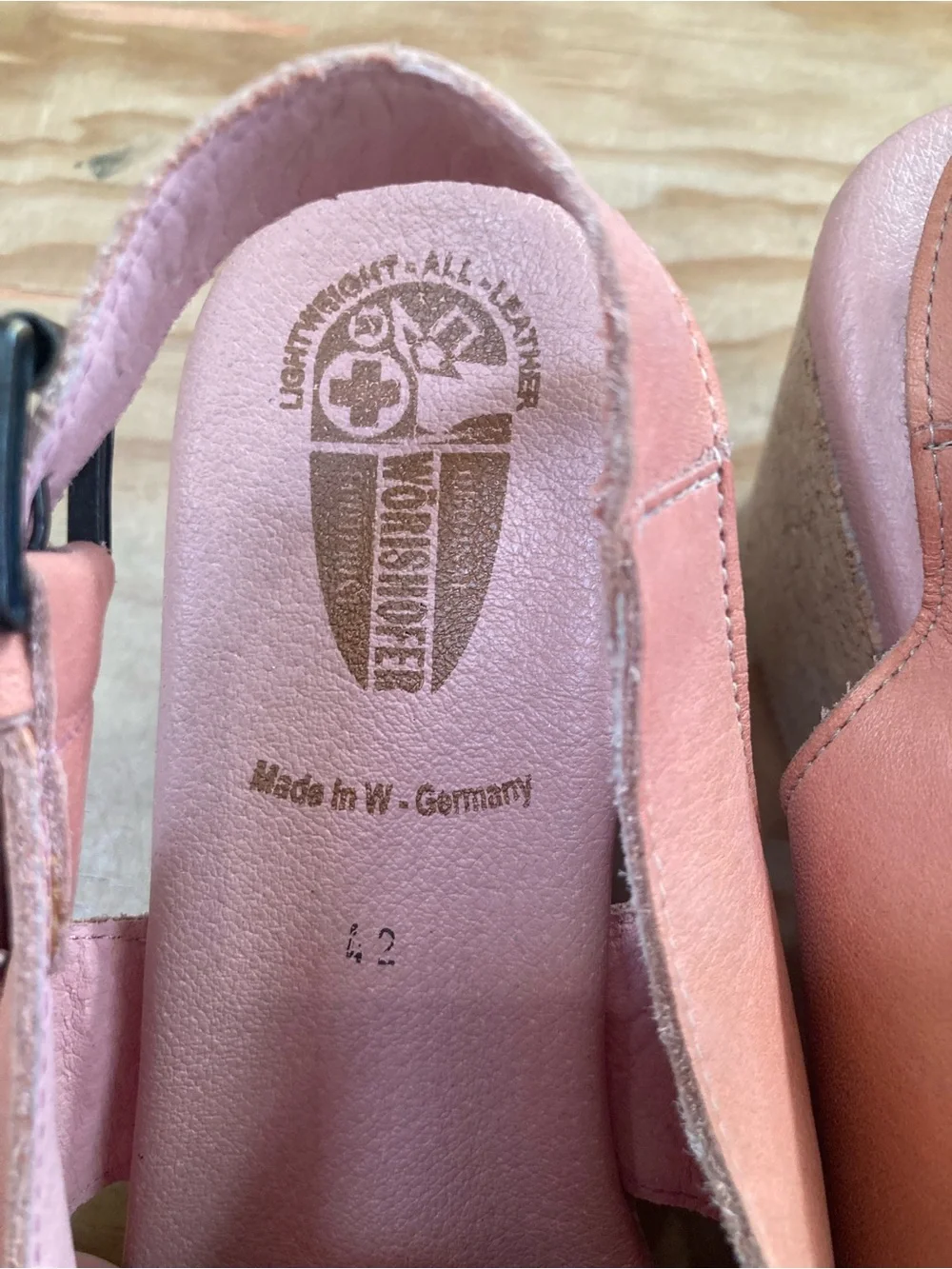 WORISHOFER women platform